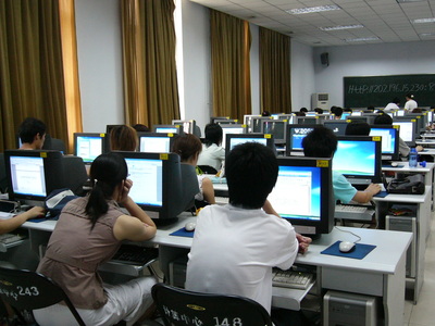 煉實踐技能，育綜合素養 軟件學院05級學生第二學期實訓周全面啟動